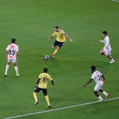 شاهد.. النصر يباغت النجمة بهدفين في نهاية الشوط الأول