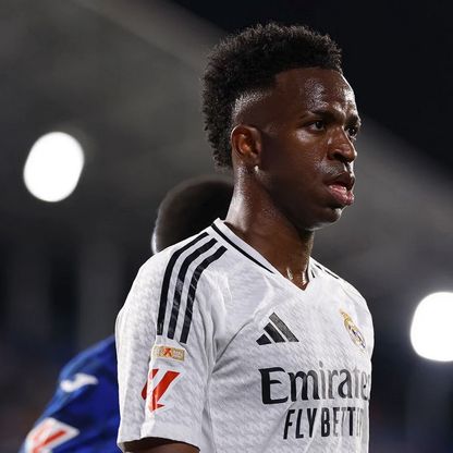 لاعب ريال مدريد السابق يهاجم فينيسيوس عار على الفريق