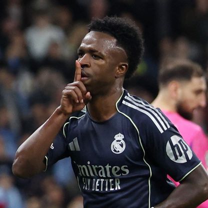 الشوط الأول.. هالاند يبقي على آمال مانشستر سيتي بعد طرد برناردو