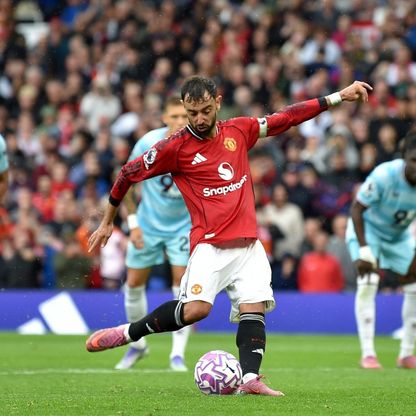 راتب كاسيميرو ومقعد أوروبي.. فيرنانديز يملي شروطه على مانشستر يونايتد