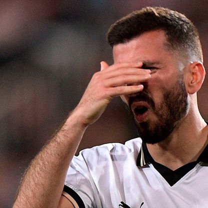 غايا يصدم الجميع بعد السداسية: فالنسيا استعد للقاء برشلونة لمدة أسبوعين