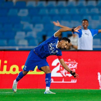 ثلاثية نظيفة.. الهلال ينتفض في الشوط الثاني أمام الرياض