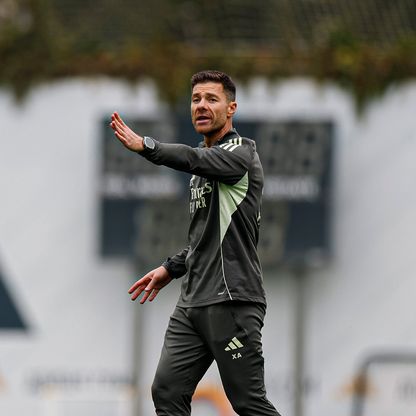 ريال مدريد يعزل نفسه عن "حراك زلزالي" بشأن تشابي ألونسو