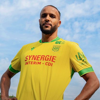 هل يعوض يوسف العربي رحيل مصطفى محمد عن نانت الفرنسي؟