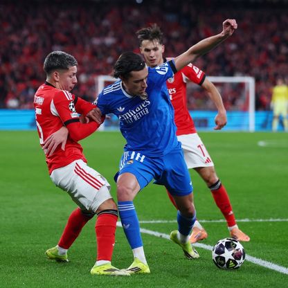 تروبين حارس بنفيكا يفرض التعادل على ريال مدريد في الشوط الأول