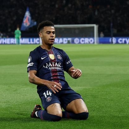 هدف واحد يفصل "دوي" عن معادلة رقم زيدان في دوري أبطال أوروبا