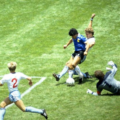 من يد مارادونا إلى ركلة بيكهام.. تاريخ مواجهات إنجلترا والأرجنتين بكأس العالم