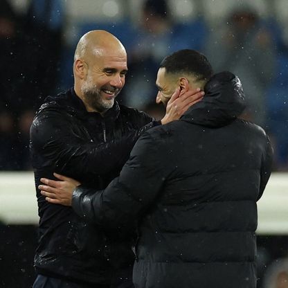 بيب غوارديولا: محمد صلاح أسطورة لليفربول والدوري الإنجليزي