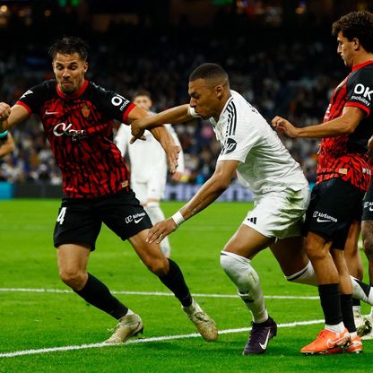 شاهد.. ريال مدريد يخطف فوزاً مثيراً من مايوركا ويؤجل تتويج برشلونة