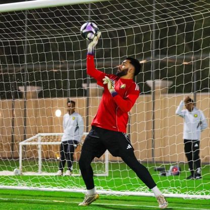 أزمة النصر تتفاقم.. الرباط الصليبي يصدم الحارس البديل