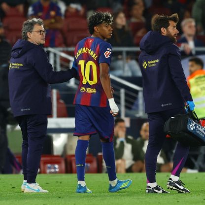 إصابة يامال وكانسيلو خلال الشوط الأول من مواجهة برشلونة وسيلتا فيغو