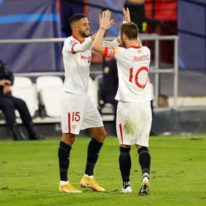 "ستفتقدك كرة القدم".. النصيري يتفاعل مع اعتزال راكيتيش برسالة عاطفية