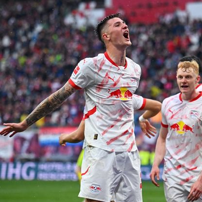 سيسكو يسافر إلى مانشستر الليلة لحسم انتقاله إلى يونايتد