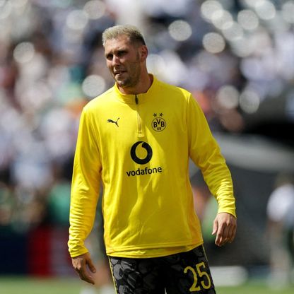 ضربة موجعة لدفاع دورتموند بانضمام زوله لقائمة المصابين