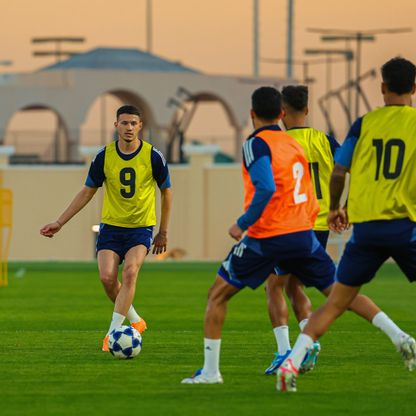 جيسوس يختار 9 محليين في تشكيلة النصر الأساسية أمام  أركاداغ