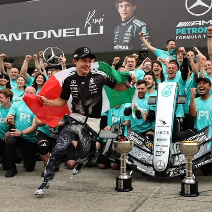 الإيطالي أنتونيلي يكتب التاريخ في فورمولا 1 بعد انتصار في اليابان
