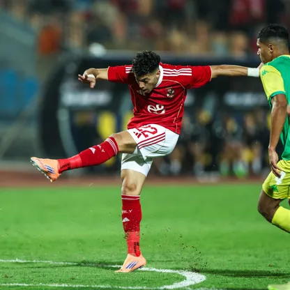 إمام عاشور خلال مباراة الأهلي وشبيبة القبائل بدوري أبطال إفريقيا - 22 نوفمبر 2025