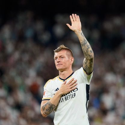 توني كروس يكشف السبب وراء توقيت اعتزاله كرة القدم