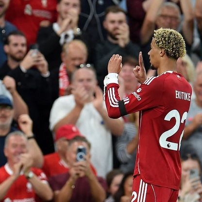 إيكيتيكي يسجل أول أهداف البريميرليغ ويهديه لروح جوتا