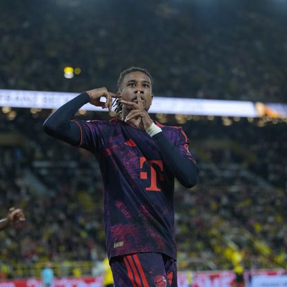 شاهد.. أوليس يقود بايرن ميونيخ للفوز بالسوبر الألماني أمام دورتموند