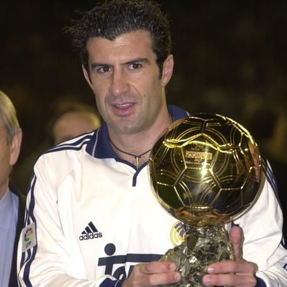 لويس فيغو يوضح لـ"الشرق".. هل يميل عاطفياً لريال مدريد أم لبرشلونة؟