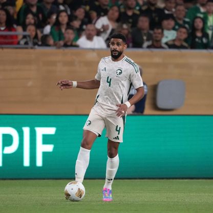 النصر يرفع مطالبه المالية للتخلي عن مدافعه الدولي