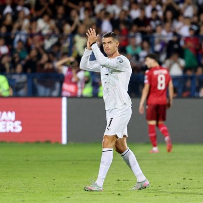 من أكثر اللاعبين مشاركة في المباريات الدولية مع المنتخبات؟