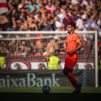 أراوخو يعود إلى برشلونة بعد نهاية عزلته الاختيارية