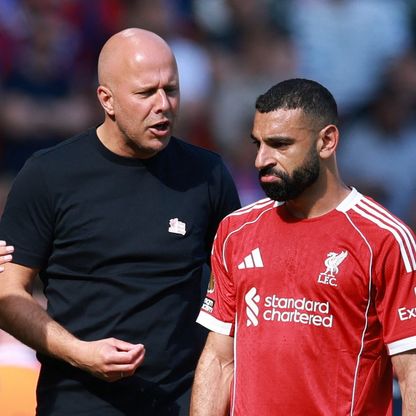 سلوت يرد بقوة على محمد صلاح بسبب تعليق "القدوة والمعايير"