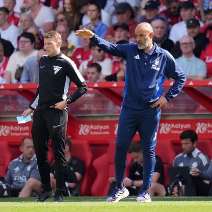 نونو سانتو يعلق على "شائعات" رحيله عن نوتنغهام فورست