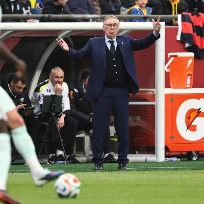 مدرب البرازيل كارلو أنشيلوتي خلال مباراة ودية ضد فرنسا - 26 مارس 2026