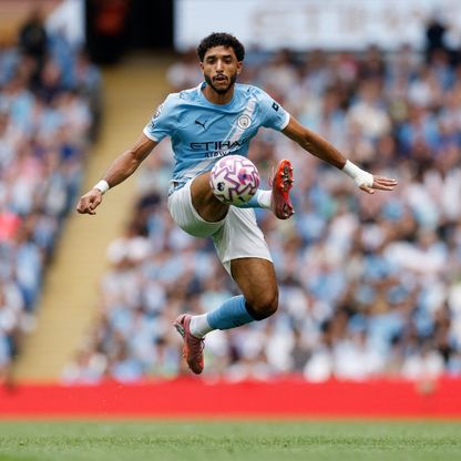 مانشستر سيتي يؤكد إصابة النجم المصري عمر مرموش وغيابه عن الديربي