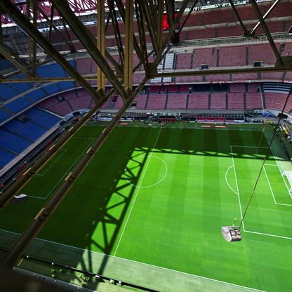 فضيحة في إيطاليا.. تفكيك شبكة دعارة تقدّم خدمات لنجوم بميلان وإنتر