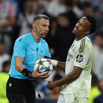 تعيين حكم مباراة ريال مدريد وبنفيكا في إياب ملحق ثمن نهائي أبطال أوروبا