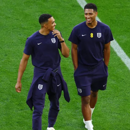 جود بيلينغهام وألكسندر أرنولد قبل نصف نهائي يورو 2024 بين إنجلترا وهولندا - 10 يوليو 2024