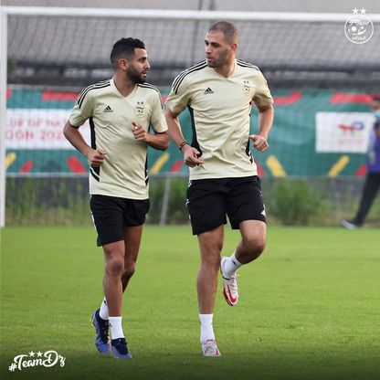 المهاجم الجزائري إسلام سليماني قريب من الدوري الروماني