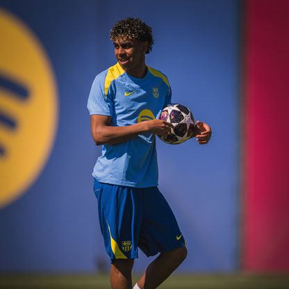 لامين يامال يحفّز جمهور برشلونة قبل مواجهة حاسمة مع نيوكاسل