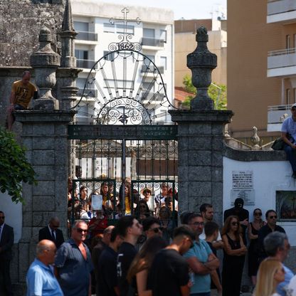 غياب رونالدو وصلاح عن جنازة جوتا واستدعاء الشرطة بسبب "مشهد غير لائق"