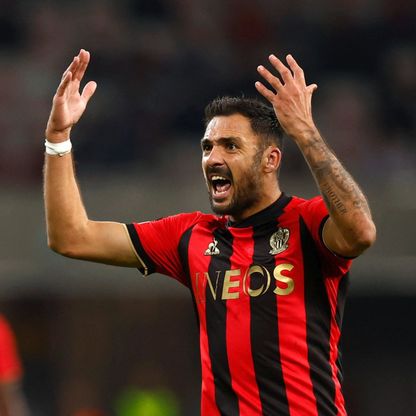 الدرعية يؤكد طموحاته بالتعاقد مع غايتان لابورد مهاجم نيس