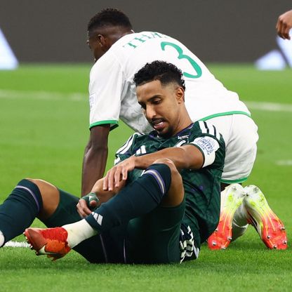 صدمة بالمنتخب السعودي.. استبعاد سالم الدوسري من مواجهتي مصر وصربيا