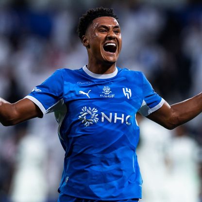 واتكينز بعد هز شباك الأهلي: جمهور الهلال استثنائي