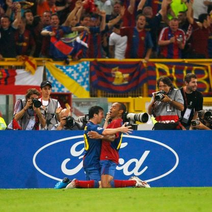 احتفال انزلاق الركبتين: من هنري إلى مبابي.. تاريخ لا يُنسى