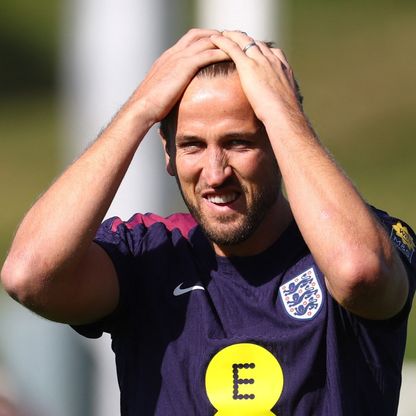 هاري كين يحُذر لاعبي إنجلترا من ملعب مباراة صربيا