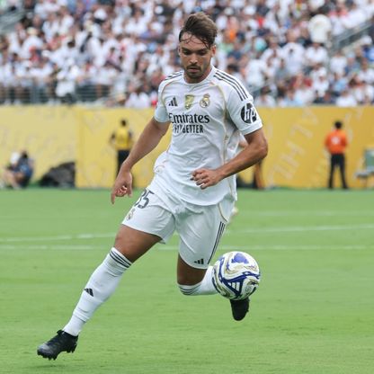 سحب الاتهامات ضد أسينسيو في القضية الأخلاقية