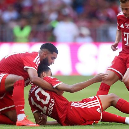 صيباري يصنع هدفاً في ظهوره الأول مع بايرن ميونيخ وموسيالا يتعرض لإغماء