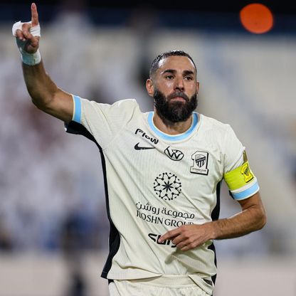 بقيادة بنزيما وغياب رونالدو.. التشكيلة المثالية للجولة الأولى بالدوري السعودي