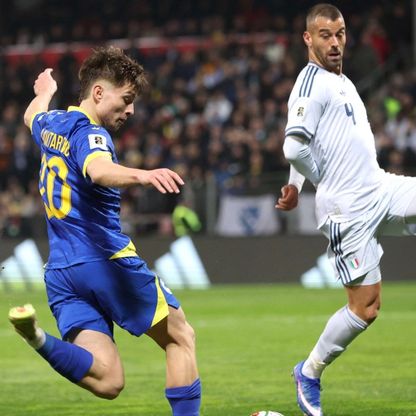 سبيناتزولا باكياً: إنه كابوس.. إيطاليا بحاجة لمدرب