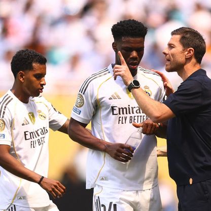 ألونسو يقود "كتيبة المتمردين" ضد نجوم الصف الأول في ريال مدريد