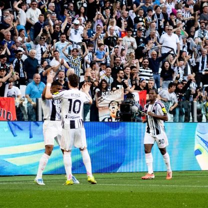 شاهد.. يوفنتوس يتفوق على جنوى بثنائية ويضيّق الخناق على كومو