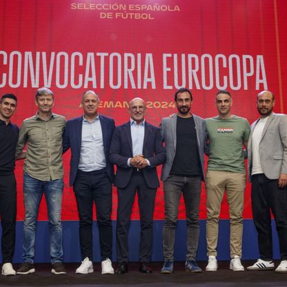 الاتحاد الإسباني يجدد عقد المدرب دي لا فوينتي حتى مونديال 2026